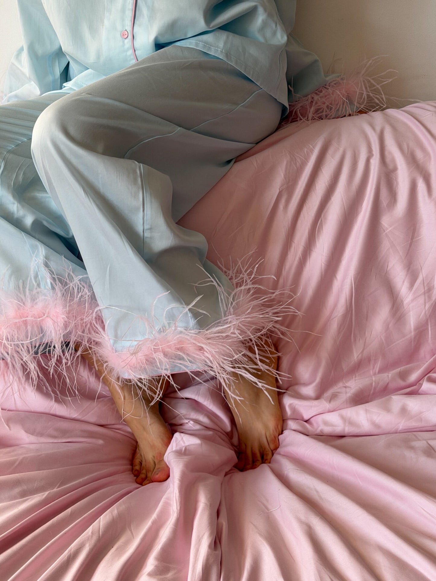 Camelia Cotton Satin Feather Lounge Set Mint