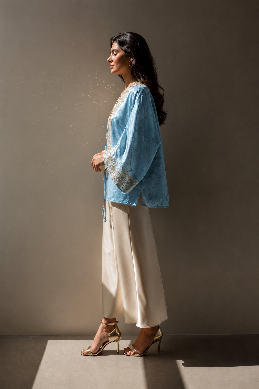 Wisteria Kimono Sky