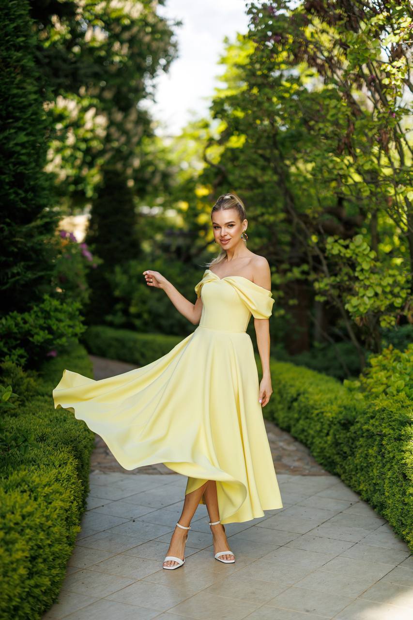 Jane Off-Shoulder Midi Dress