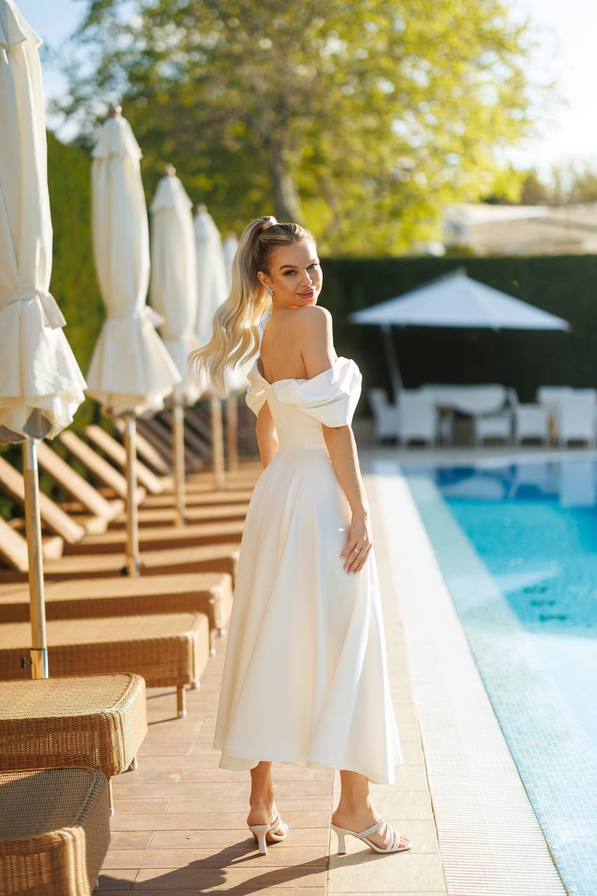 Jane Off-Shoulder Midi Dress