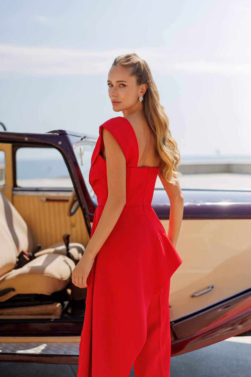 Jasmin One-Shoulder Basque Suit Set