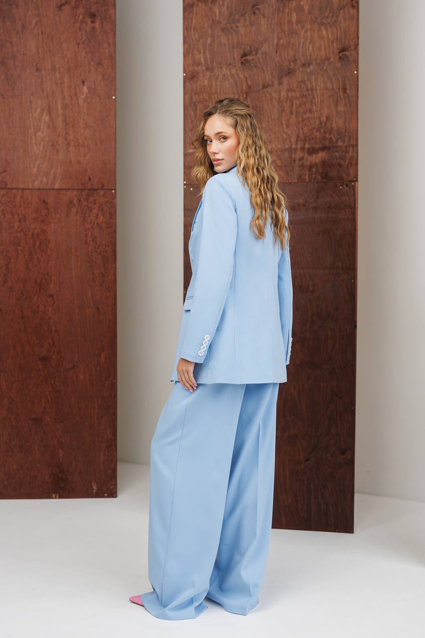 Signature Tailored Wide-Leg Suit