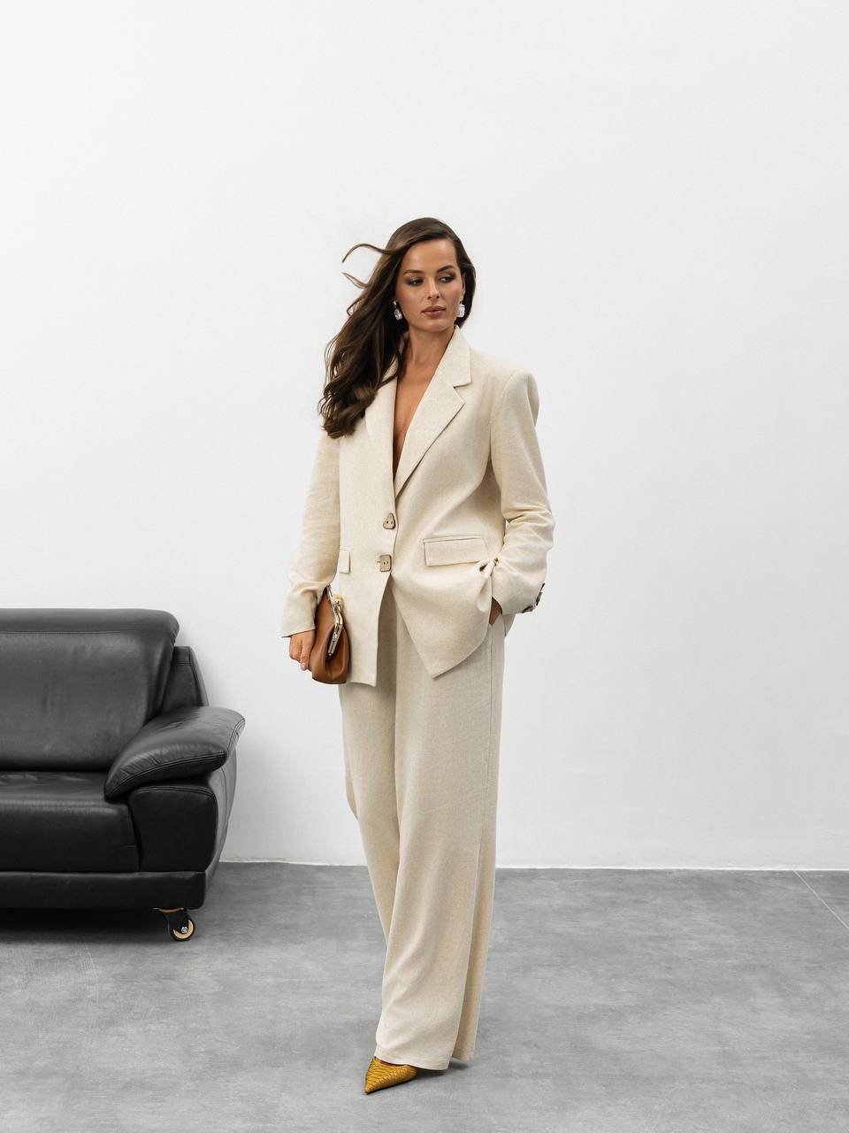 Amara Linen Tailored Suit