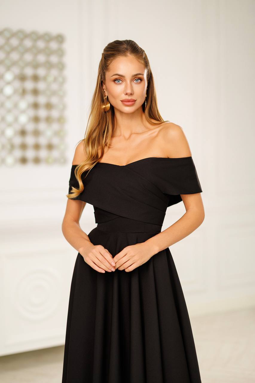 Elara Off-Shoulder Midi Dress
