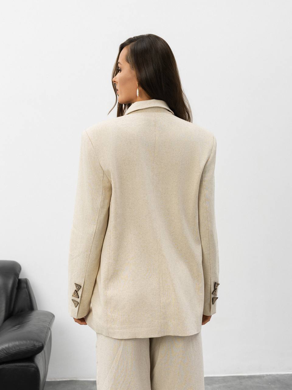 Amara Linen Tailored Suit